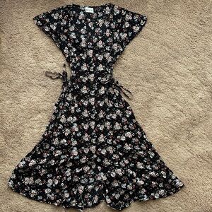 Kiss the Sky Black Floral Midi Dress